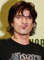 Tommy Lee photo