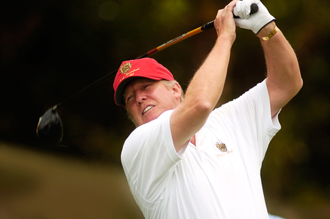 Donald Trump plays golf