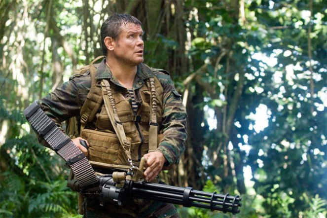 Oleg Taktarov in the movie "Predators"