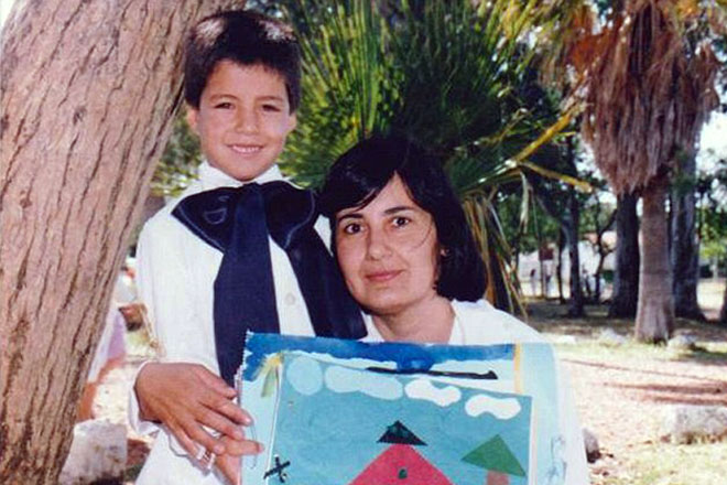 Luis Suarez and his mother