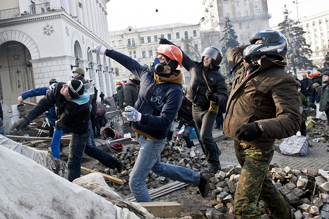 Mass riots on Independence Square in Kiev