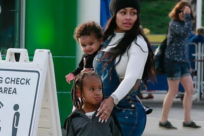 Blac Chyna with her children