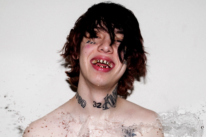Lil Xan without a hat