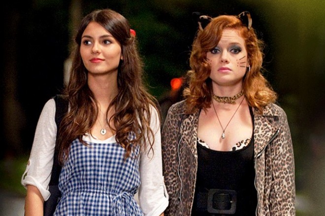 Victoria Justice and Jane Levy in the movie Fun Size