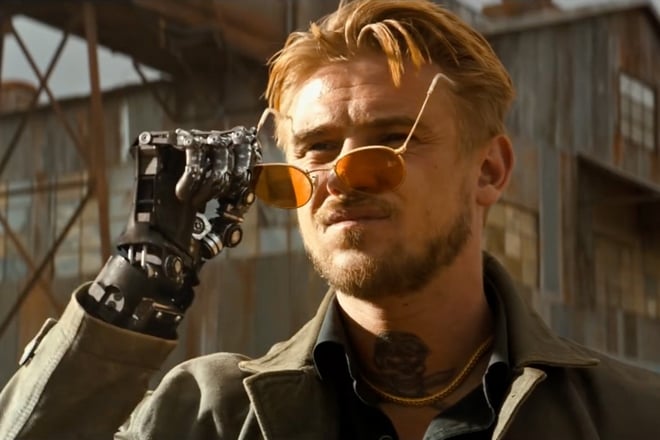 Boyd Holbrook in the movie Logan