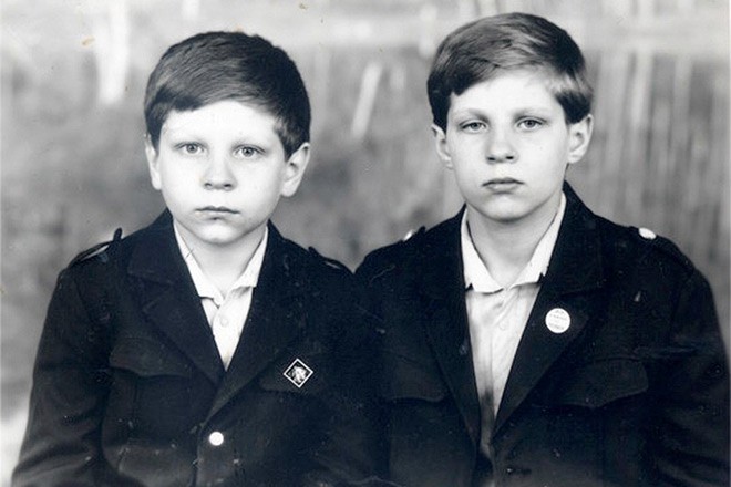 Alexander Emelianenko and Fedor Emelianenko in childhood