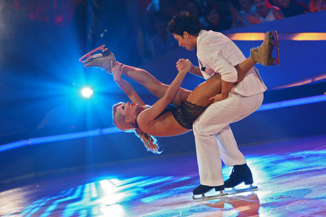 Dancing show ''Dancing on ice''