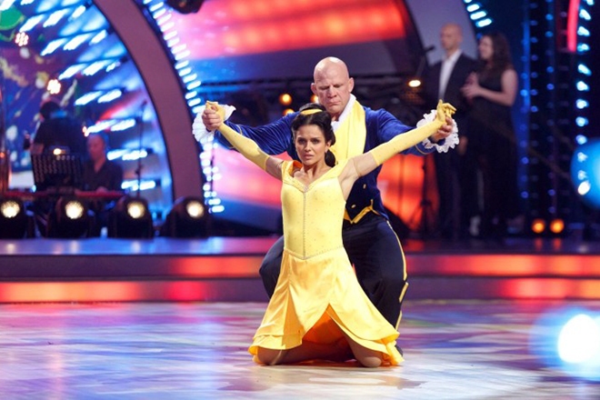Jeffrey Monson and Maria Smolnikova in the show "Dancing with the Stars"