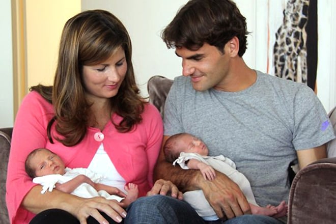 Roger Federer with his wife and children