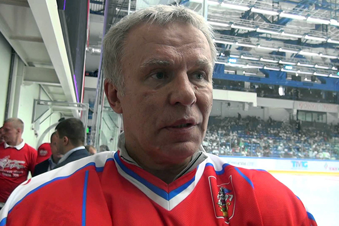 Vyacheslav Fetisov was the coach of the Russian team