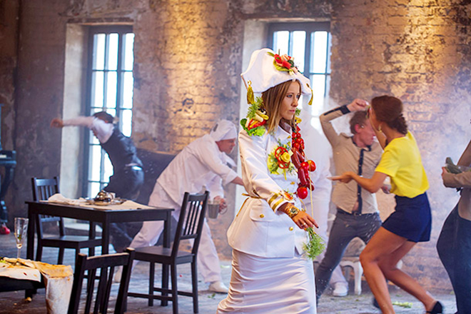 Ksenia Sobchak in the show “Restaurant Battle”