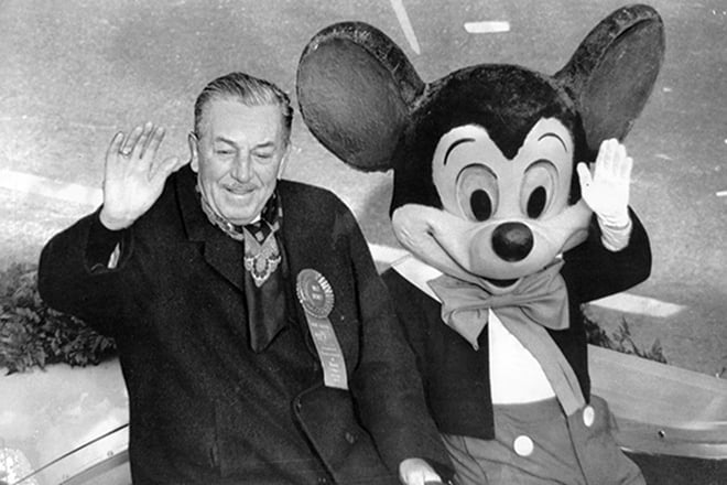 The cartoonist Walt Disney
