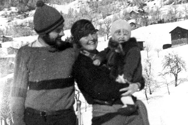 Ernest Hemingway with his wife and son