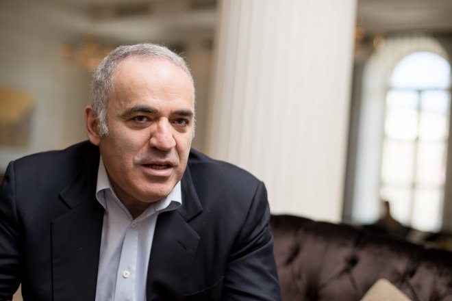 Garry Kasparov left for politics