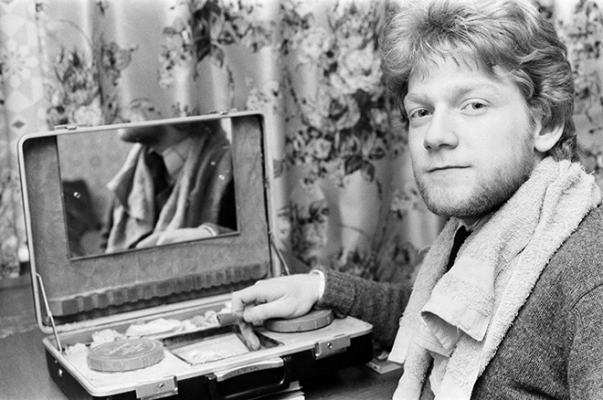 Kenneth Branagh in the theatrical dressing room