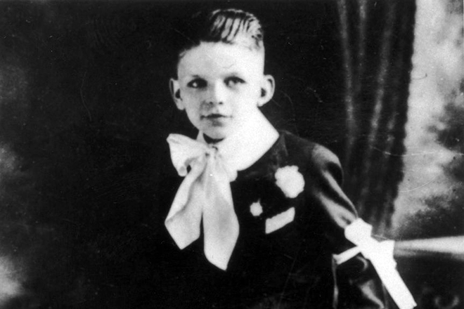 Frank Sinatra in his childhood