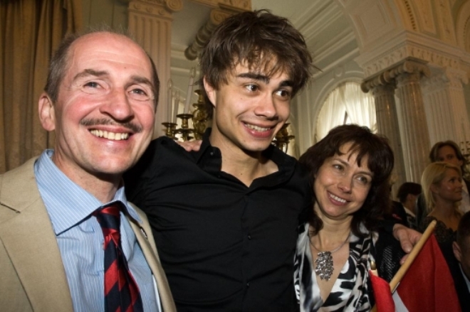 Alexander Rybak with his parents