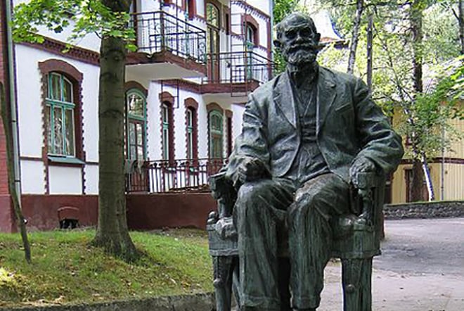 Ivan Pavlov Monument