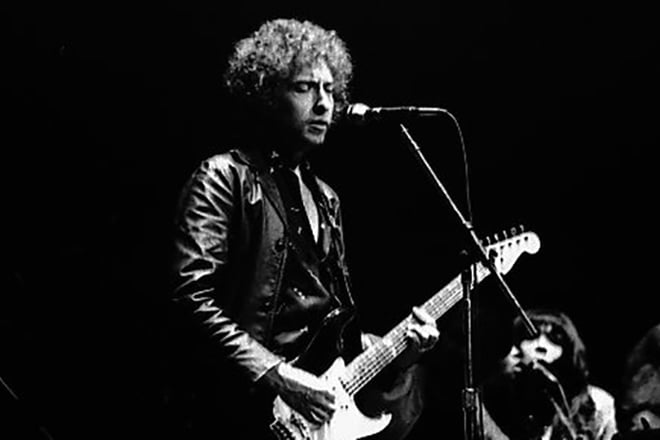 Bob Dylan on the stage