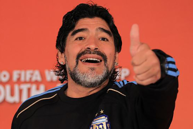 Diego Maradona - biography, personal life, age, height, photos ...