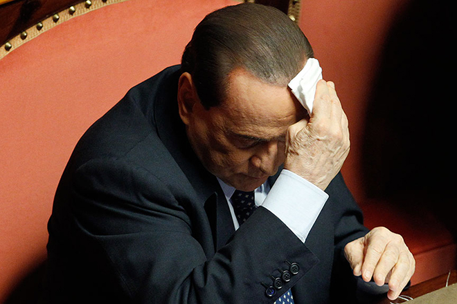 Silvio Berlusconi tin he courtroom