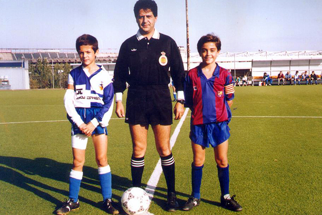 Young Xavi in children's Barcelona team