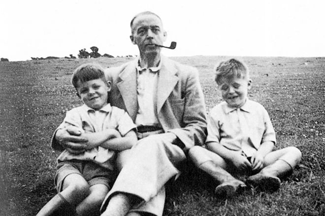 Paul McCartney (left) with his father and brother