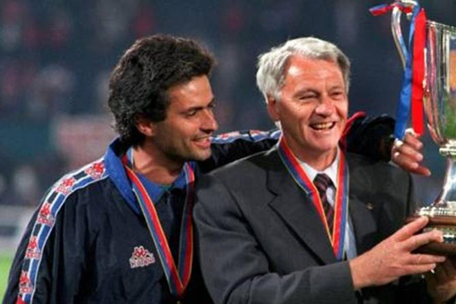 José Mourinho and Bobby Robson