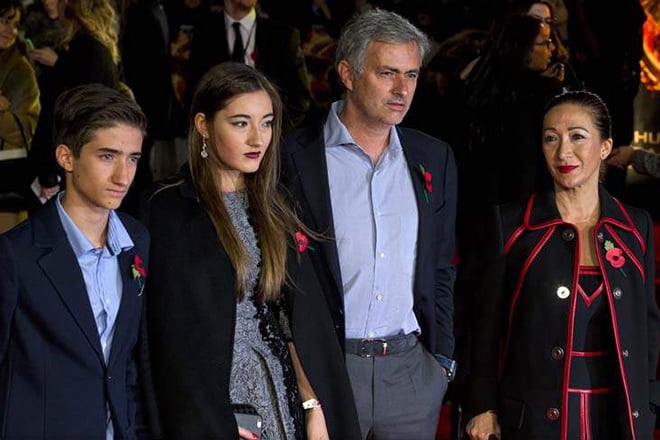 José Mourinho with his family