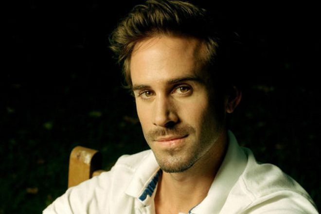 Joseph Fiennes in his youth