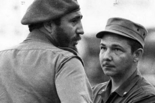Fidel Castro and Raul Castro