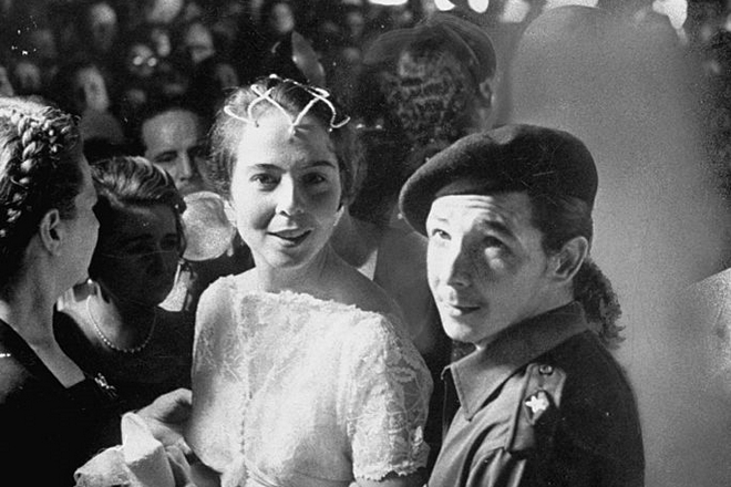 Raúl Castro and his wife, Vilma