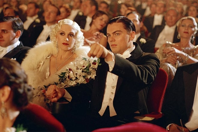 Gwen Stefani and Leonardo DiCaprio in the movie The Aviator