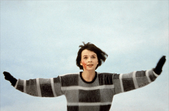 Juliette Binoche in the picture The Night Is Young