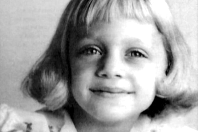 Goldie Hawn in her childhood