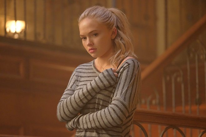 Natalie Alyn Lind in the series The Gifted