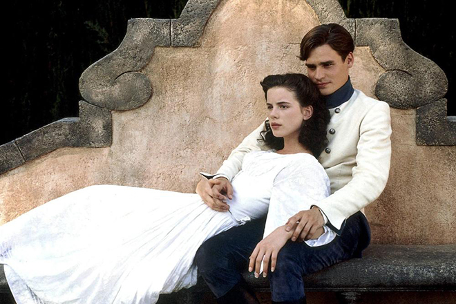 Emma Thompson and Robert Sean Leonard in Much Ado About Nothing