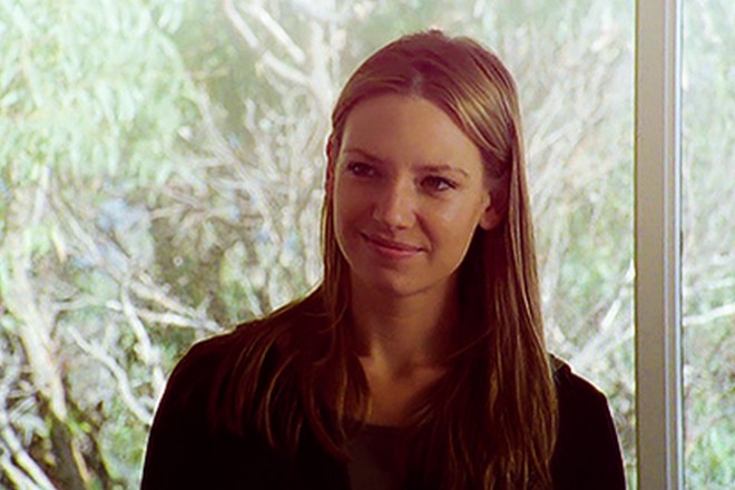 Young Anna Torv