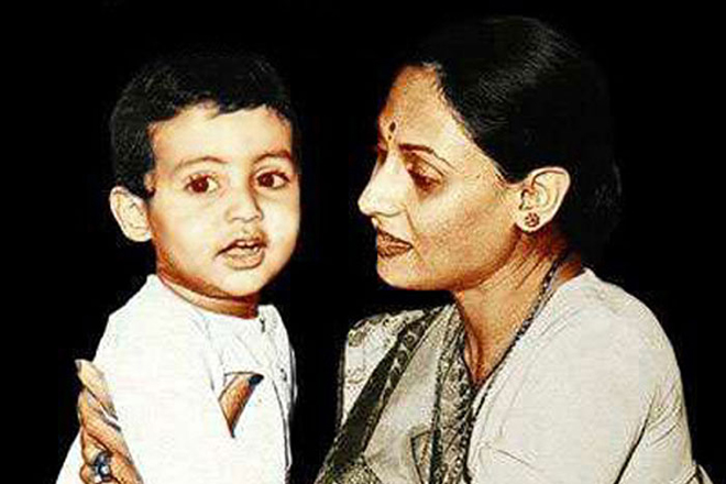 Abhishek Bachchan with his mother, Jaya Bachchan