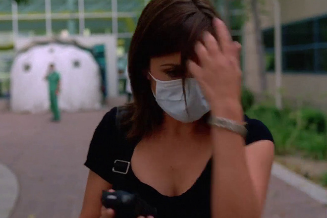 Tiffani Thiessen in the movie Pandemic