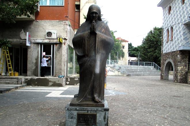 Mother Teresa’s monument in Skopje