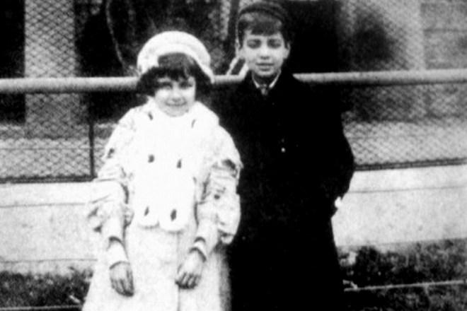 Leonor and Jorge Luis Borges in his childhood
