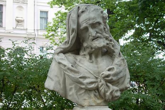 The monument to Heraclitus