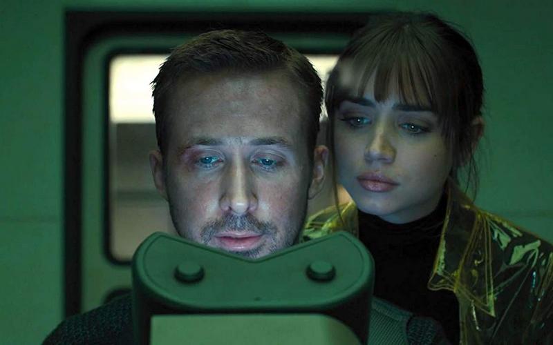 Ryan Gosling and Ana de Armas in the movie Blade Runner 2049