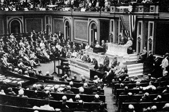 President Wilson confronts Congress about U.S. involvement in World War I