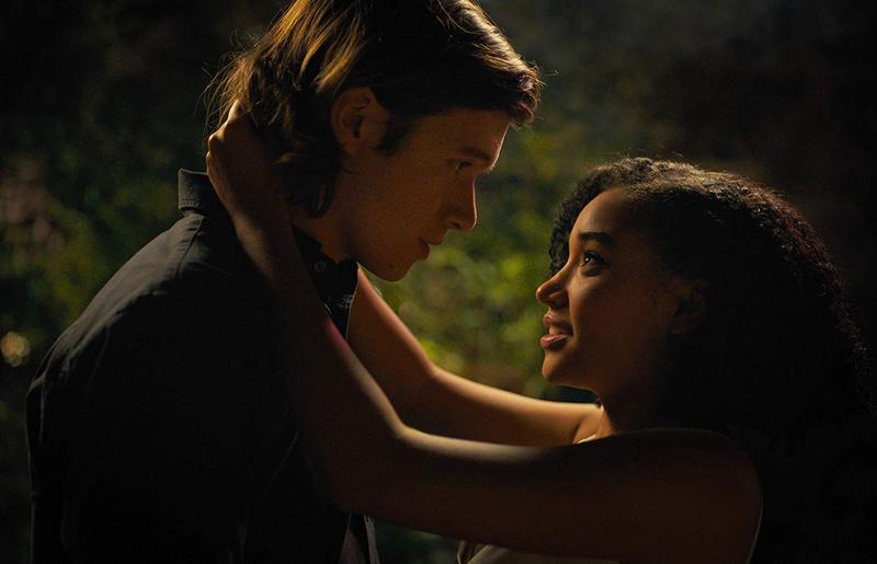 Nick Robinson and Amandla Stenberg (from the movie Everything, Everything)
