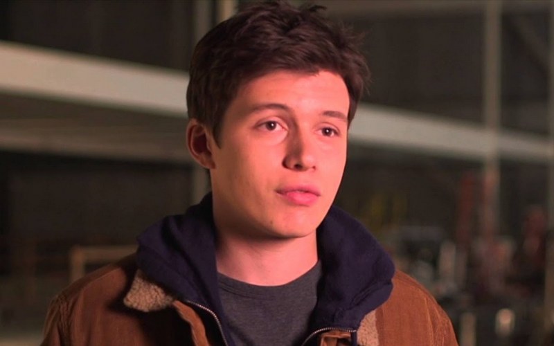 Nick Robinson (shot from The 5th Wave)