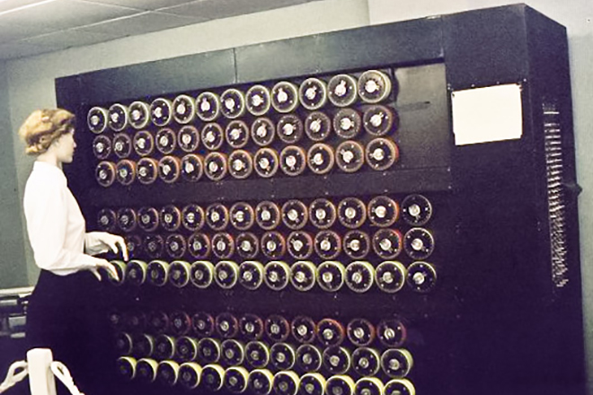 Alan Turing’s deciphering machine “Bombe”