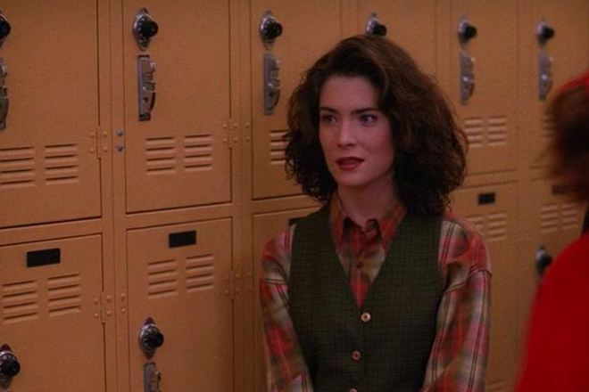 Lara Flynn Boyle in the series Twin Peaks