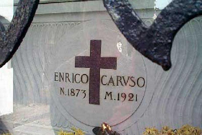 Enrico Caruso’s grave